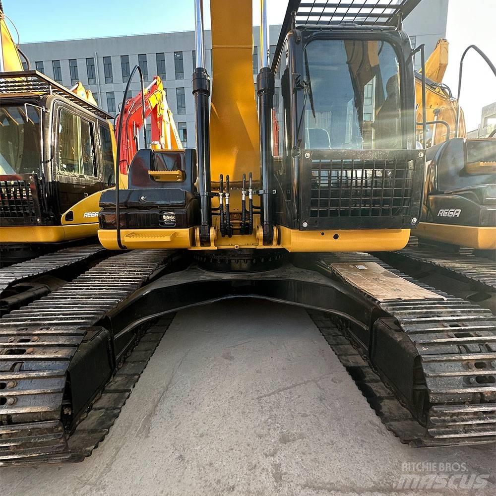 CAT 323 D Верижен екскаватор