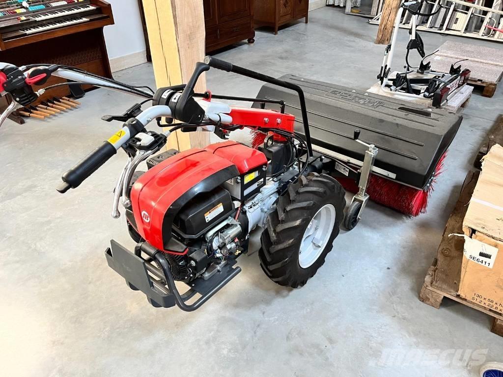 Emaq MAK 18 Автоматични метачки с четки