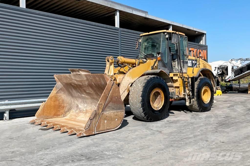 CAT 966H Колесни товарачи
