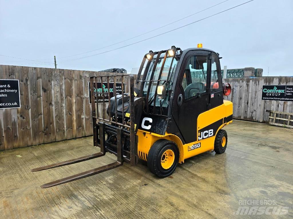 JCB TLT 25 G Камиони с АГУ