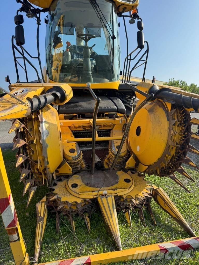 New Holland FR 600 Самоходни фуражири