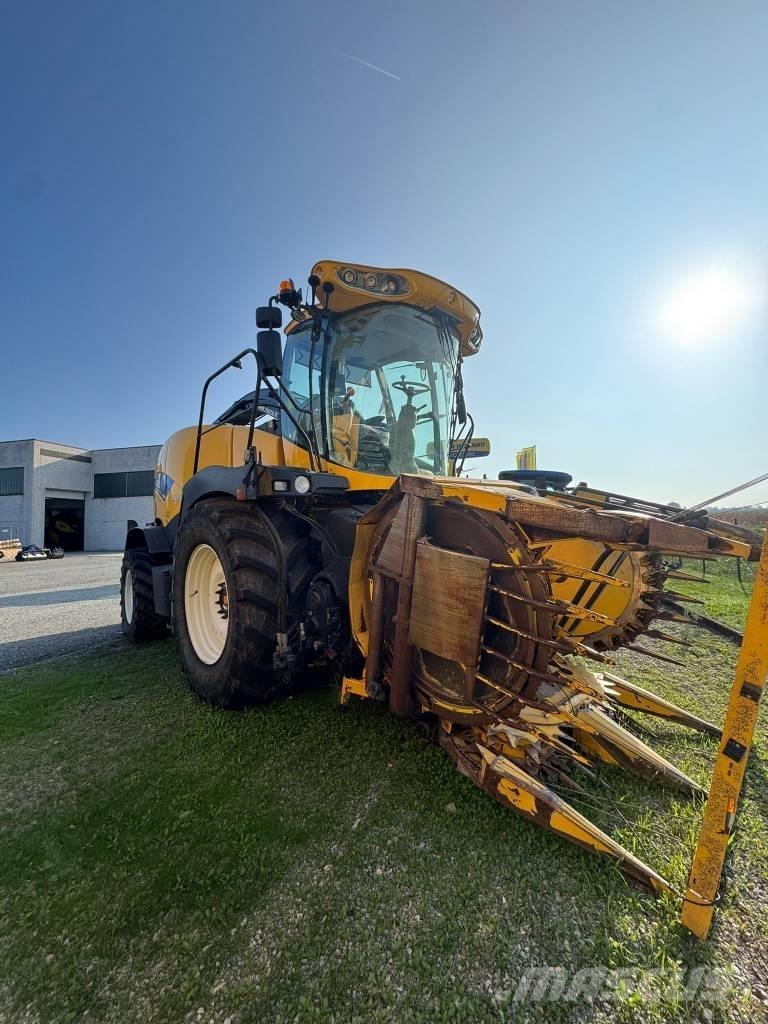 New Holland FR 600 Самоходни фуражири