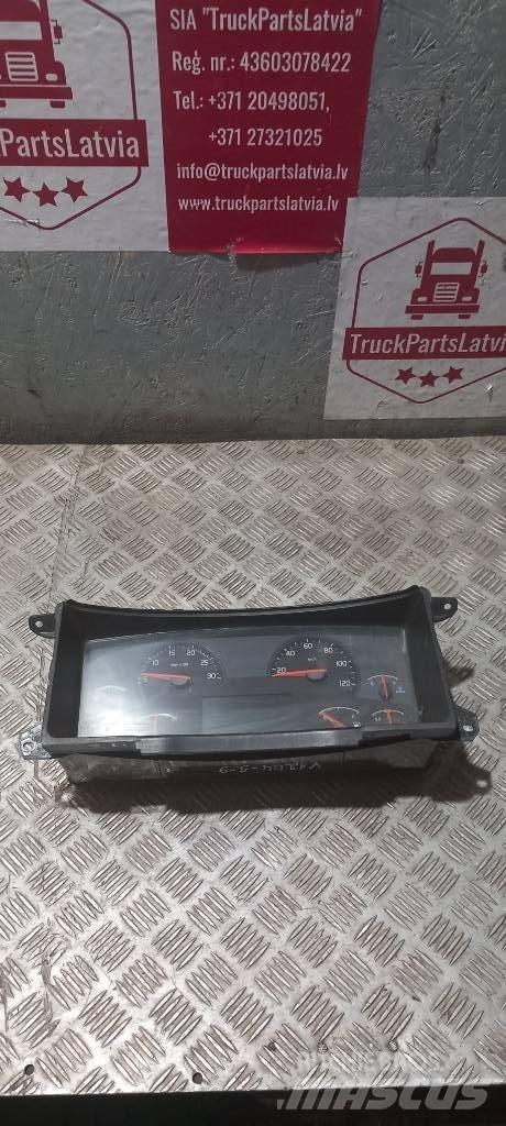 Volvo FH 12    21542184 Кабини