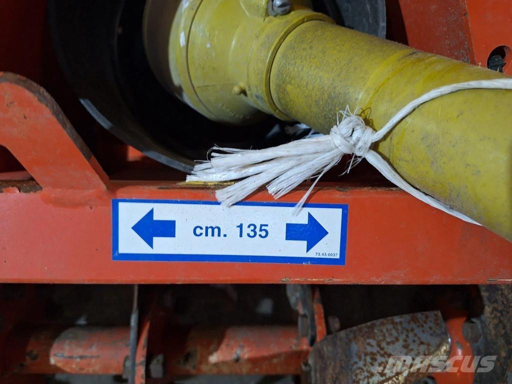 Kubota B2150 Обработка на материали - други