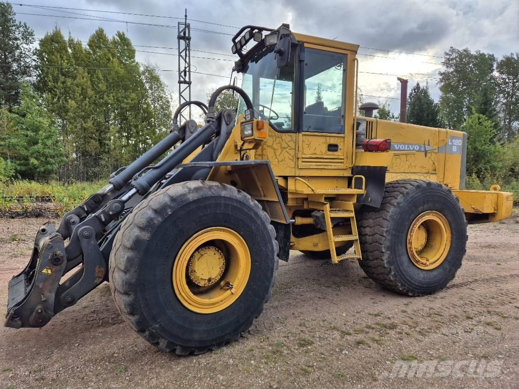 Volvo L 120 B Колесни товарачи