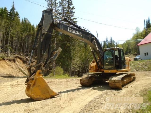 John Deere 225 DLC Верижен екскаватор