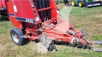 Case IH 8420 Сламопреси за кръгли бали
