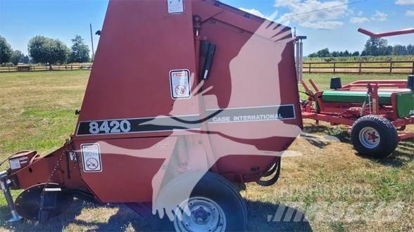 Case IH 8420 Сламопреси за кръгли бали
