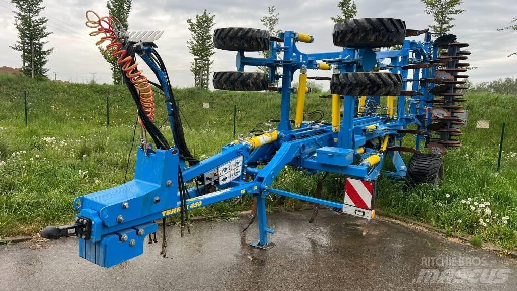 Farmet Terrix 450 PS Длетови плугове
