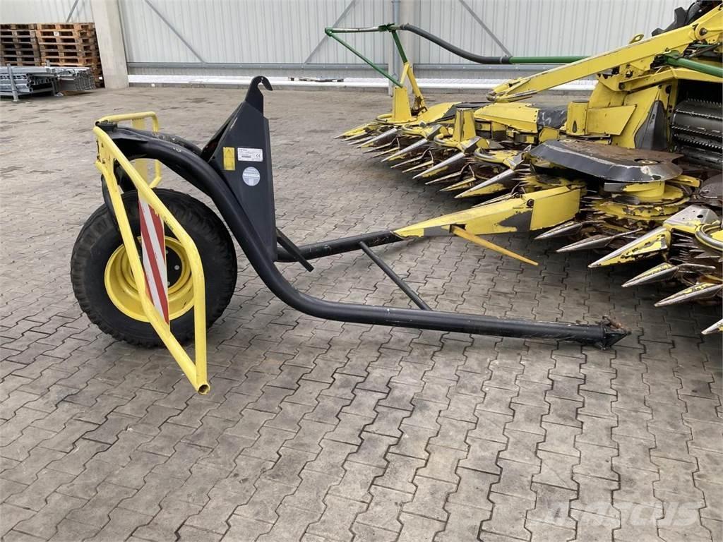 John Deere 7750i Самоходни фуражири