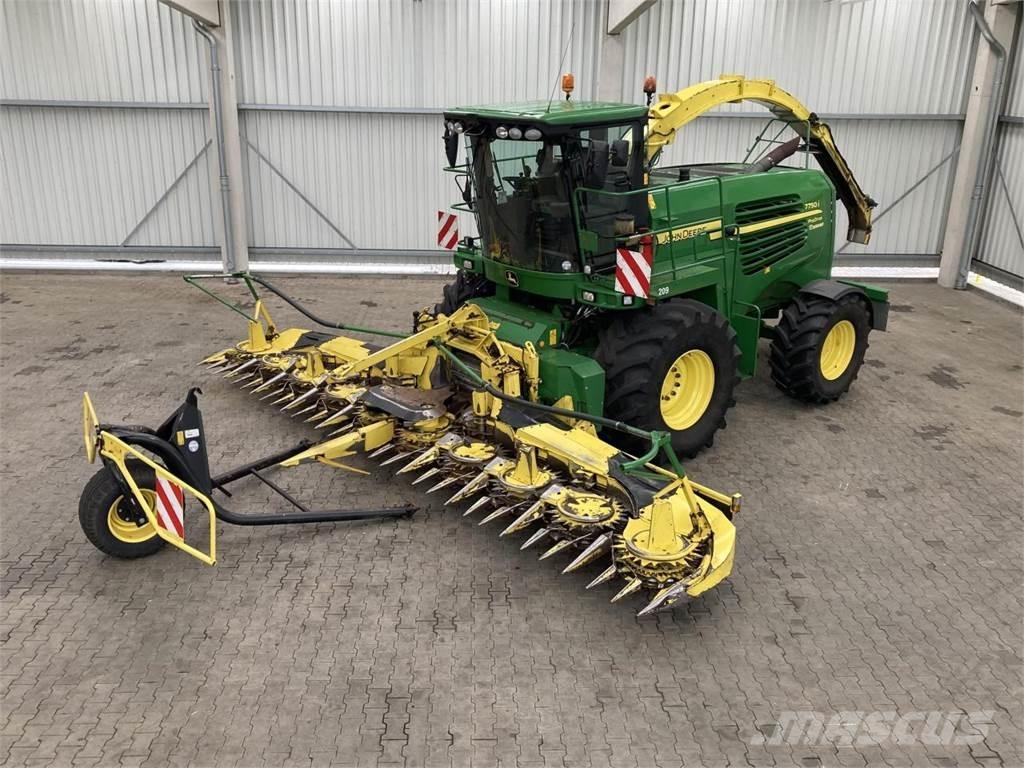 John Deere 7750i Самоходни фуражири