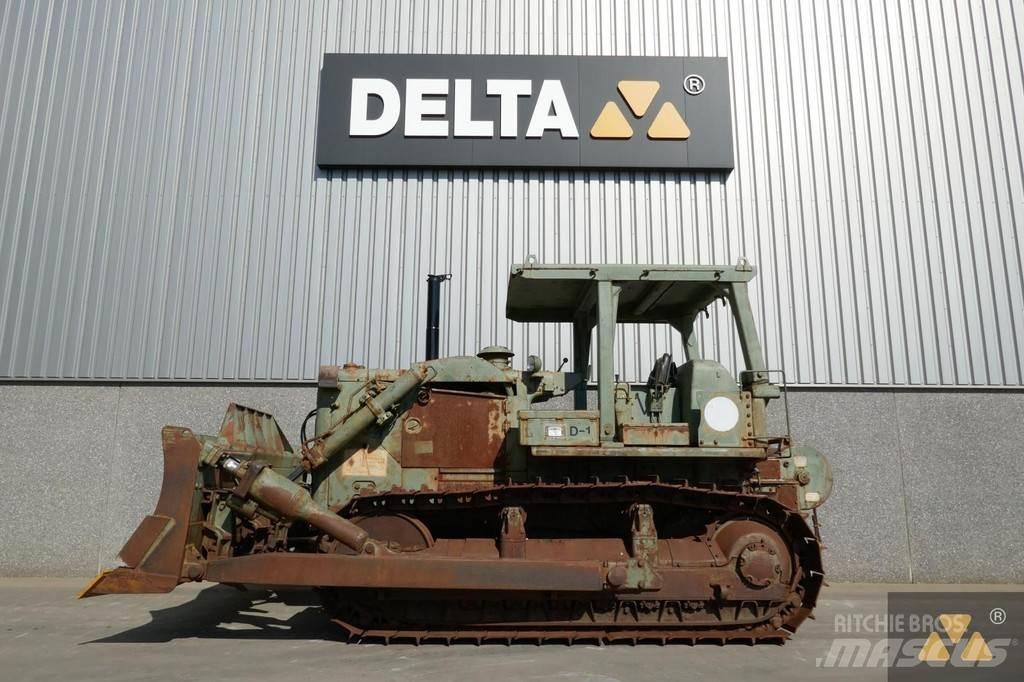 CAT D7F Ex-army Верижни булдозери
