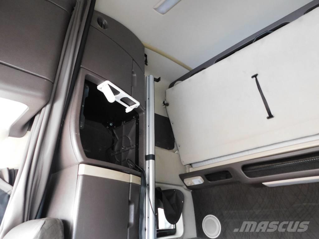 Volvo VNL Влекачи