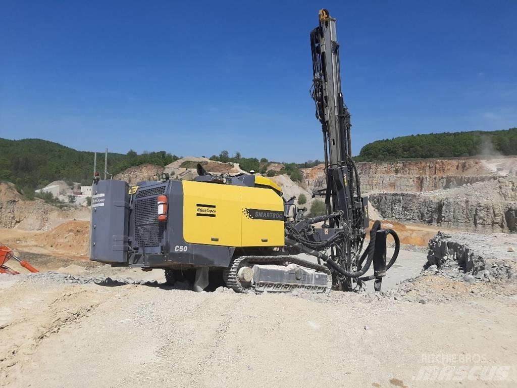 Epiroc C50 Апаратура за повърхностна редова сеидба