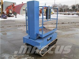 Aichi RM-040 Вертикални мачтови повдигачи
