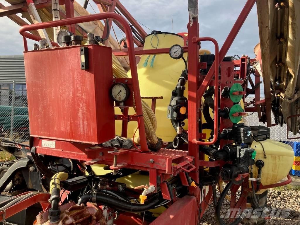 Hardi Commander Twin Прикачни пръскачки
