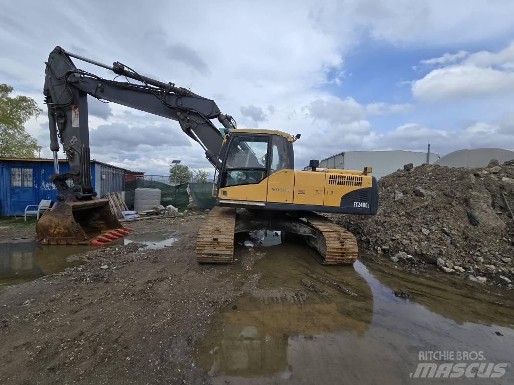 Volvo EC 240 C Верижен екскаватор