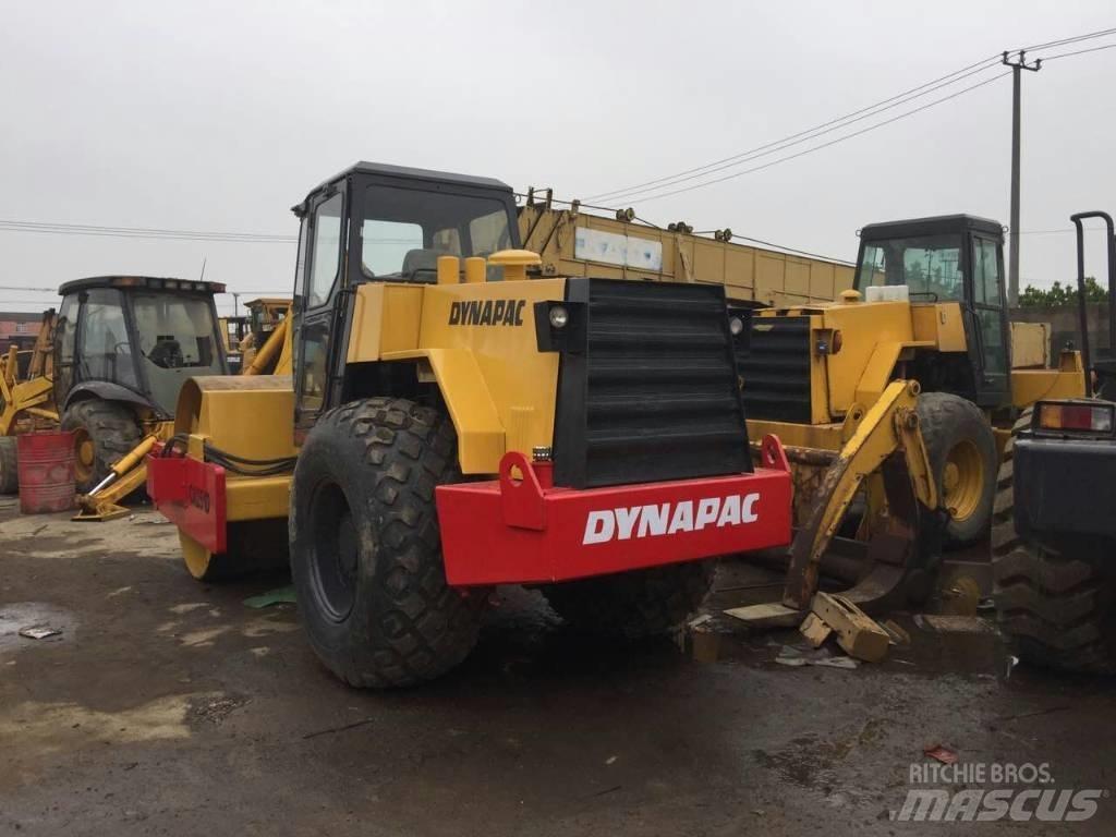 Dynapac CA 25 D Еднобарабанни ролки
