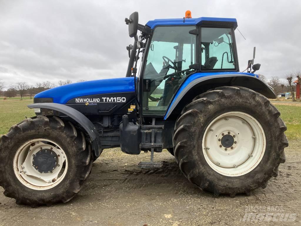 New Holland TM 150 Трактори