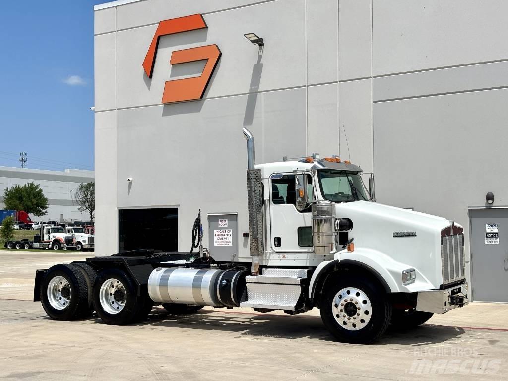 Kenworth T 800 Влекачи