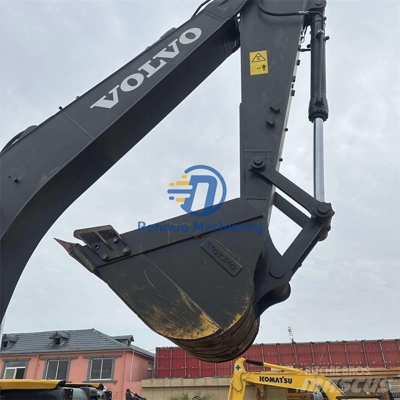 Volvo EC 240 Верижен екскаватор