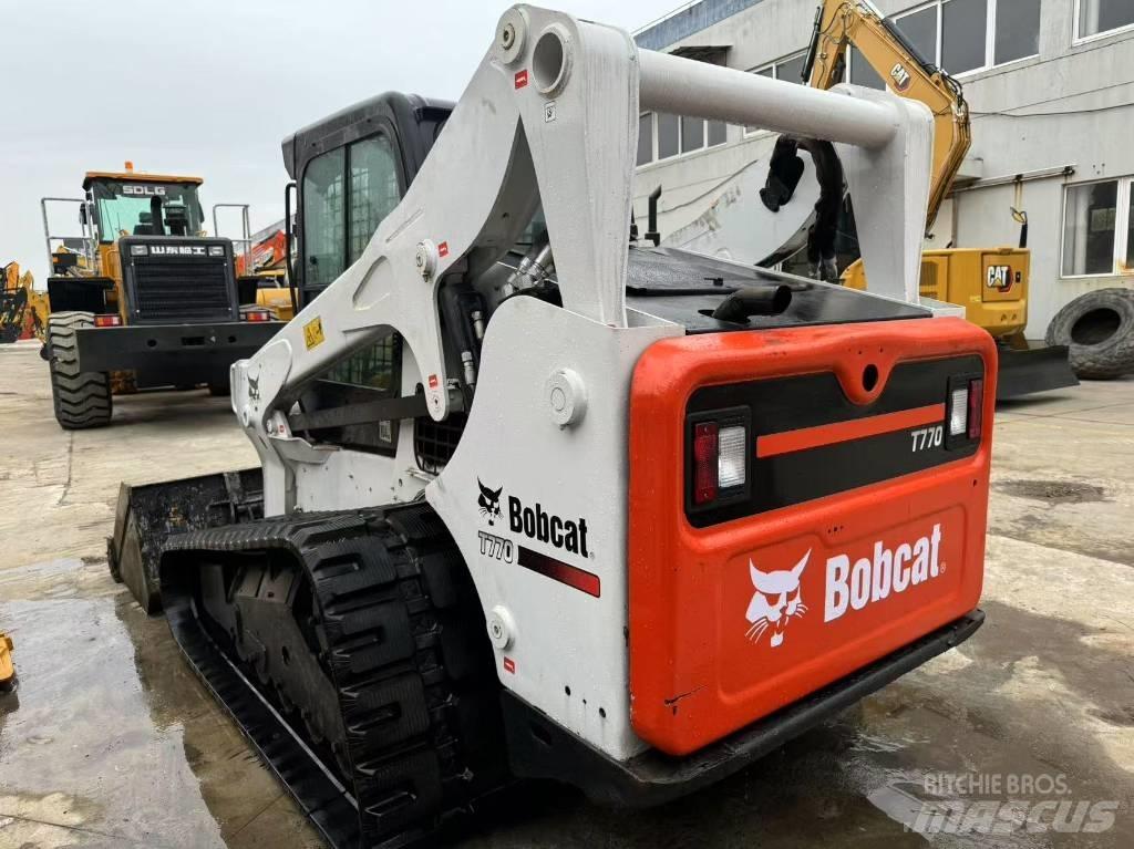 Bobcat T770 Мини товарачи
