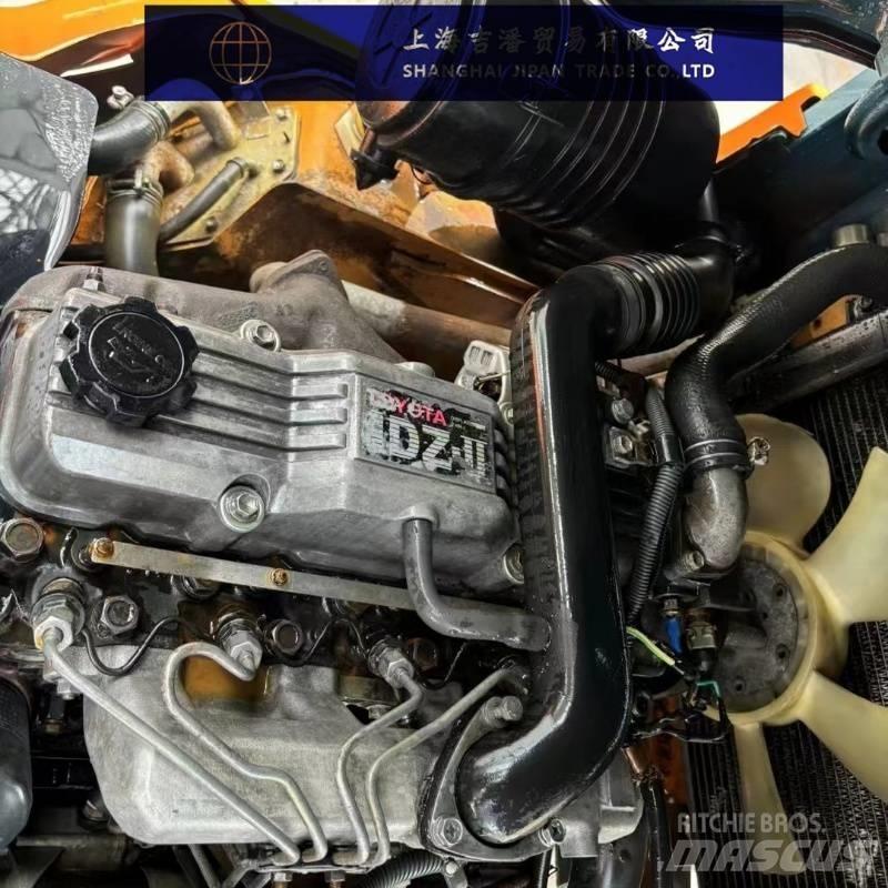 Toyota 25 Дизелови камиони