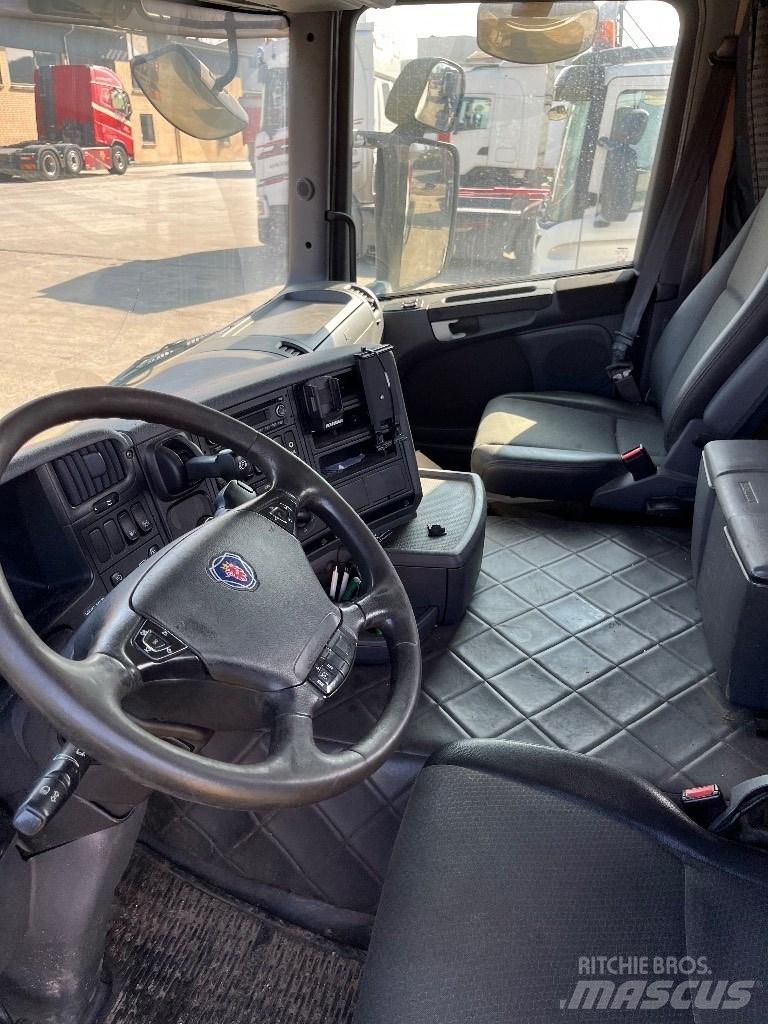 Scania CG16 Кабини