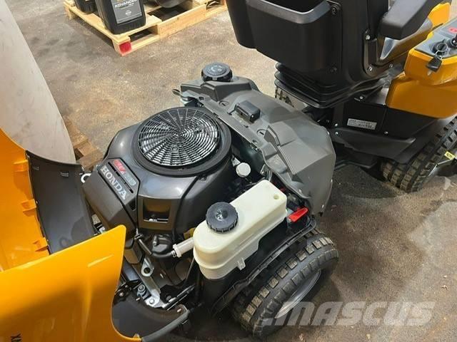 Stiga PARK PRO 900WX Тракторни косачки