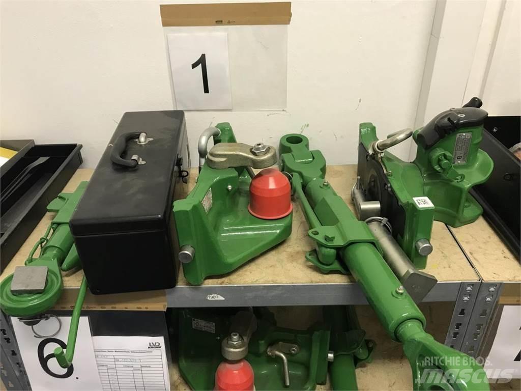 John Deere 7R 310 Трактори