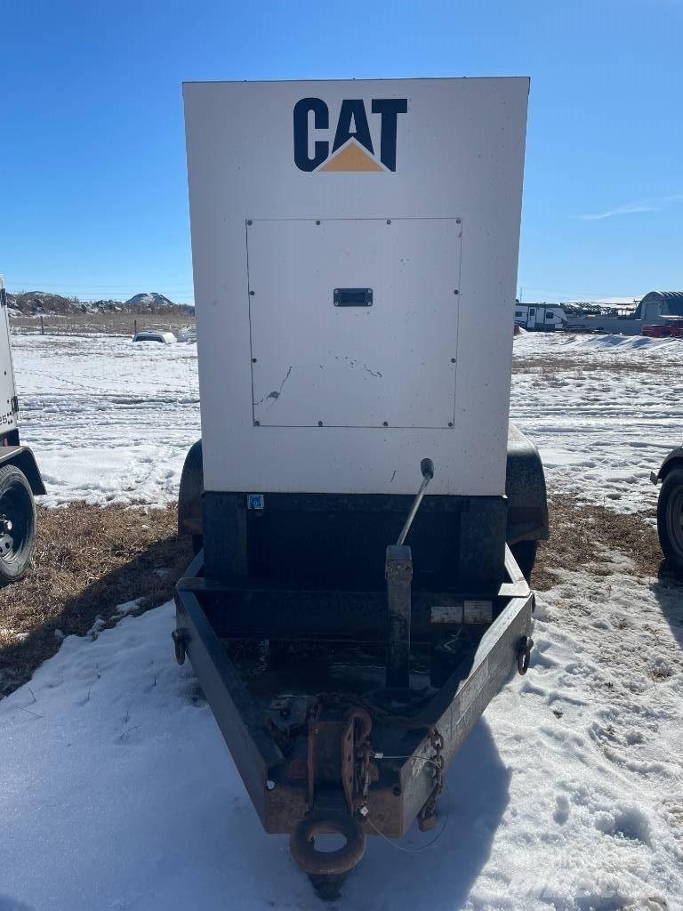 CAT xq100p4 Дизелови генератори
