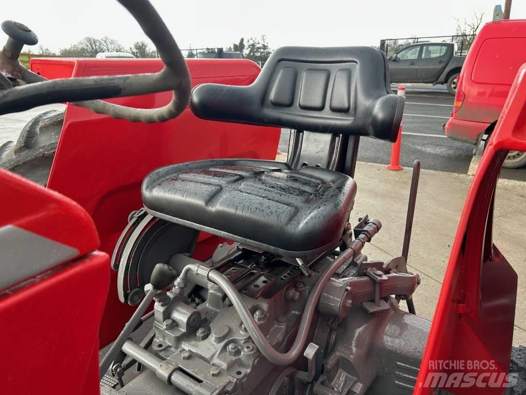 Massey Ferguson 165 Трактори