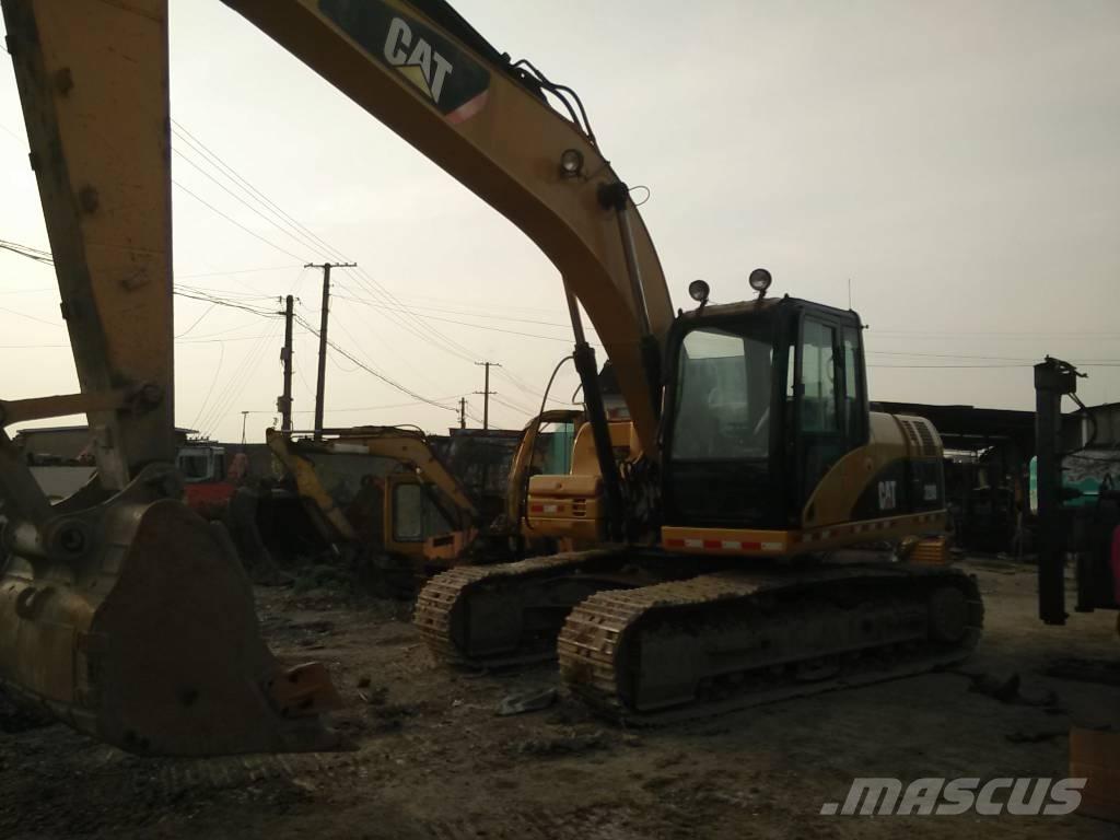 CAT 320 D Верижен екскаватор