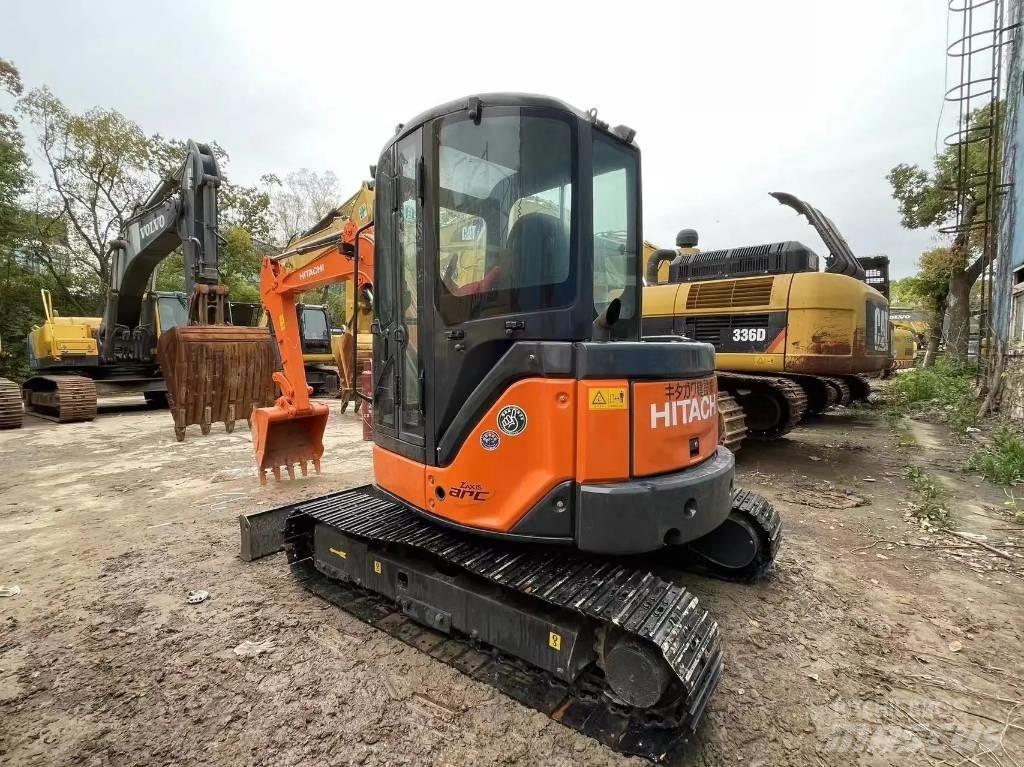 Hitachi ZX50U Мини екскаватори < 7 т