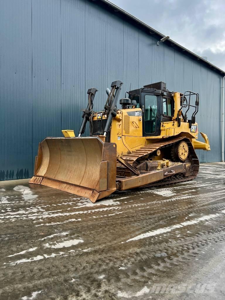 CAT D6T XL Верижни булдозери
