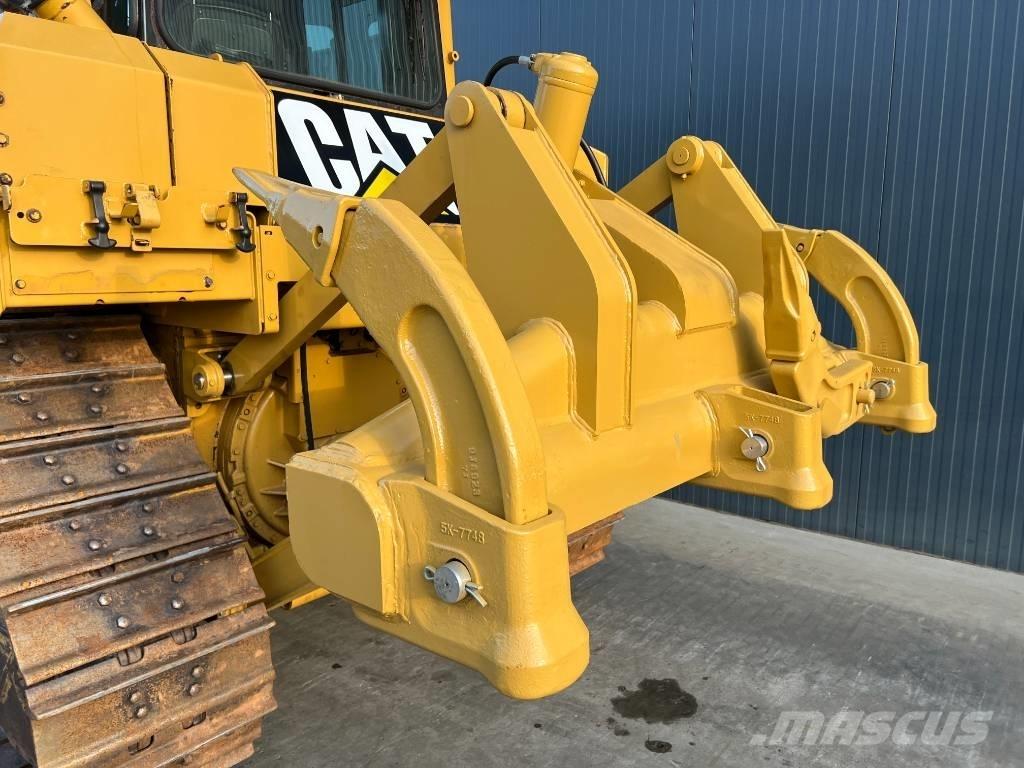 CAT D6T XL Верижни булдозери
