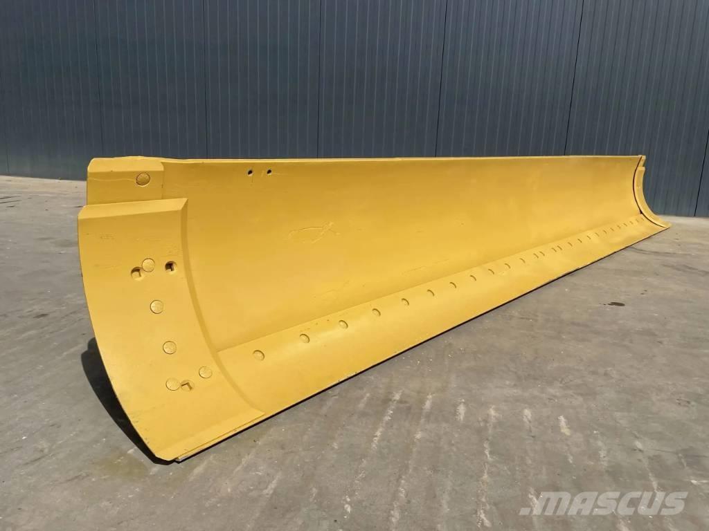 CAT 140G Moldboard Остриета