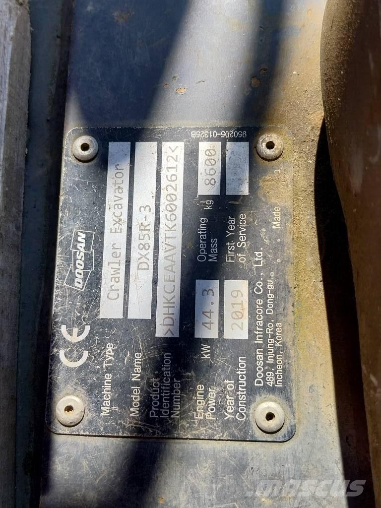 Doosan DX 85 R-3 Средни екскаватори 7т - 12т