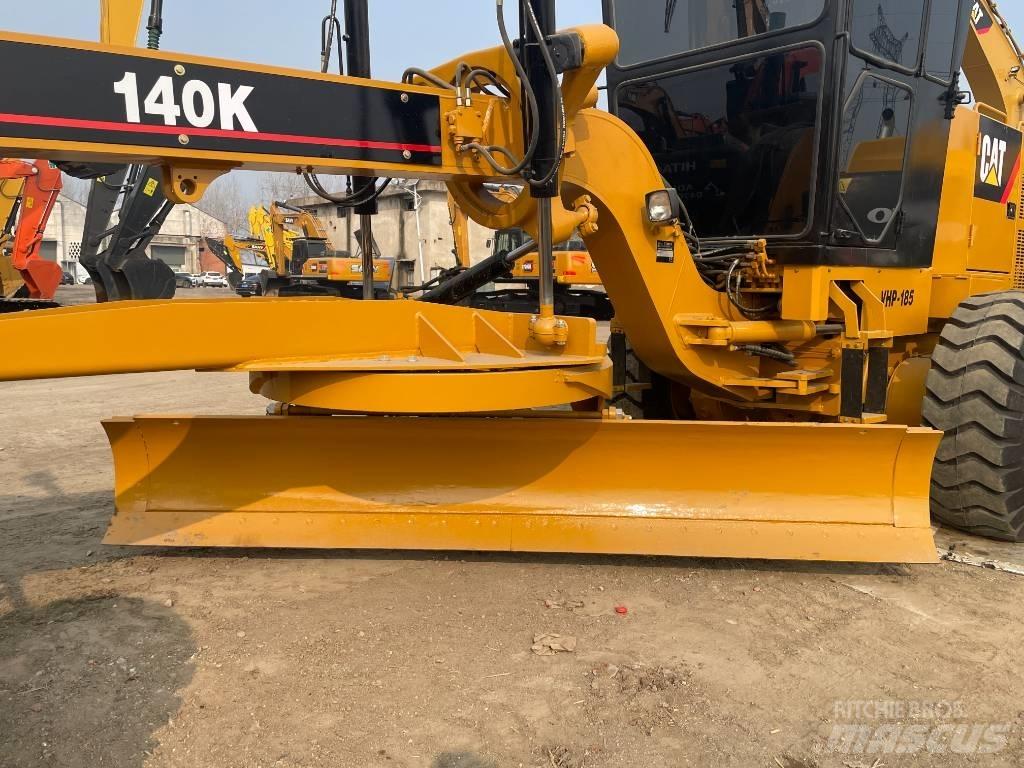 CAT 140 K Грейдери