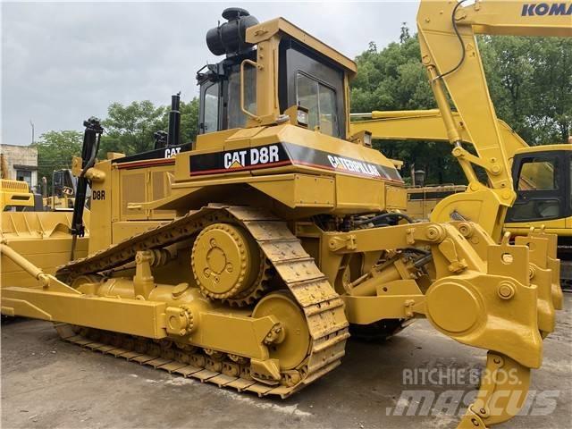 CAT D 8 R Верижни булдозери
