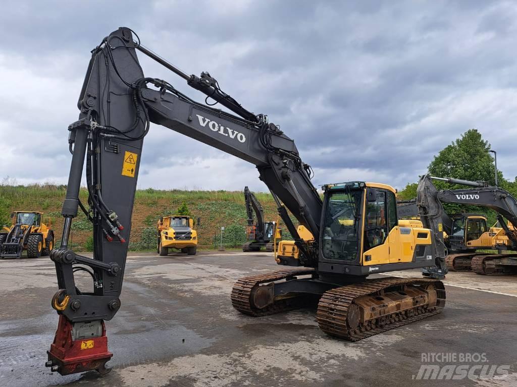 Volvo EC 220 DL Верижен екскаватор