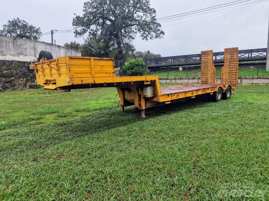 Fruehauf 1 Полуремаркета за превоз на автомобили
