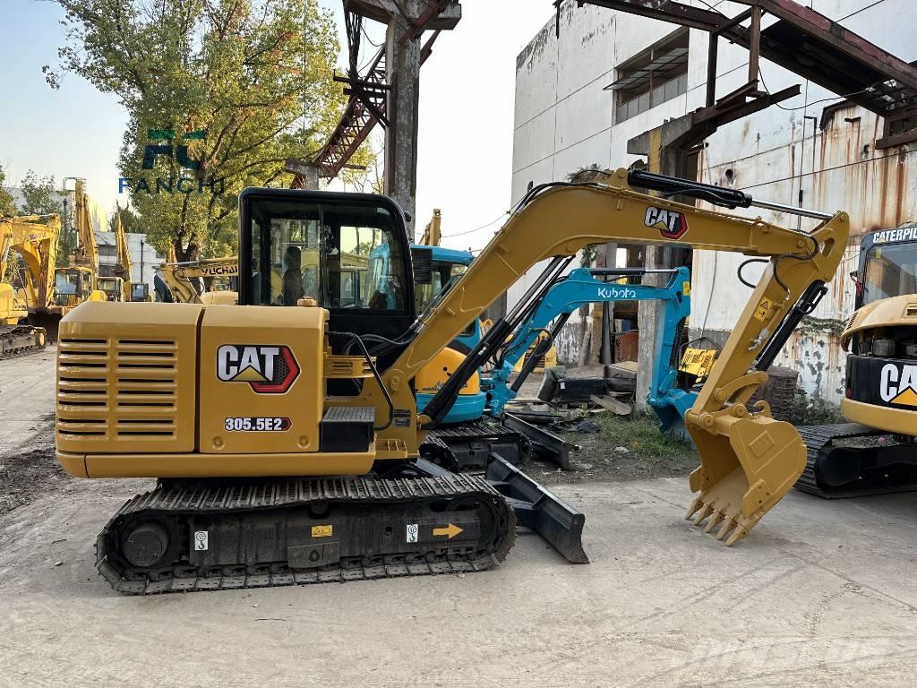 CAT 305.5 E2 Мини екскаватори < 7 т