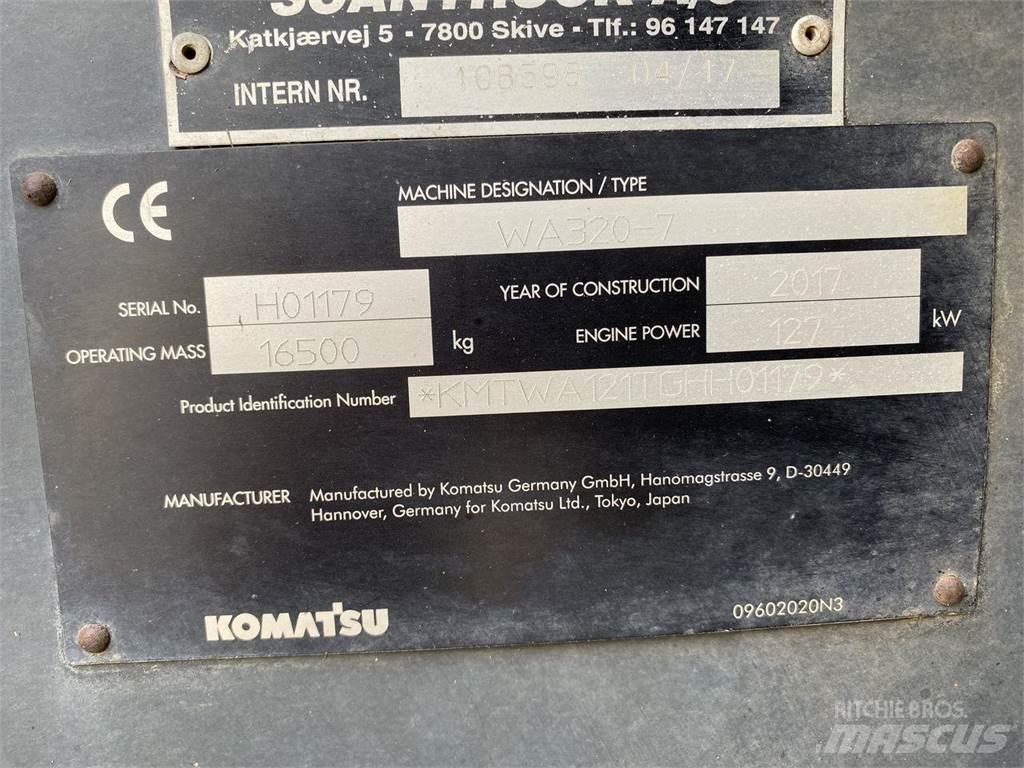 Komatsu WA320-7 Колесни товарачи