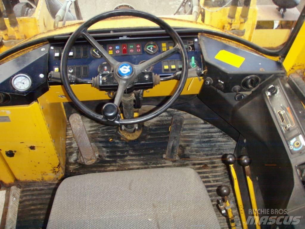 Volvo BM L 70 Колесни товарачи