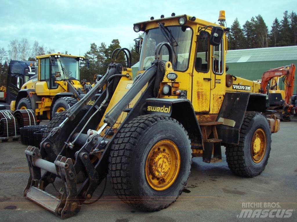 Volvo BM L 70 Колесни товарачи