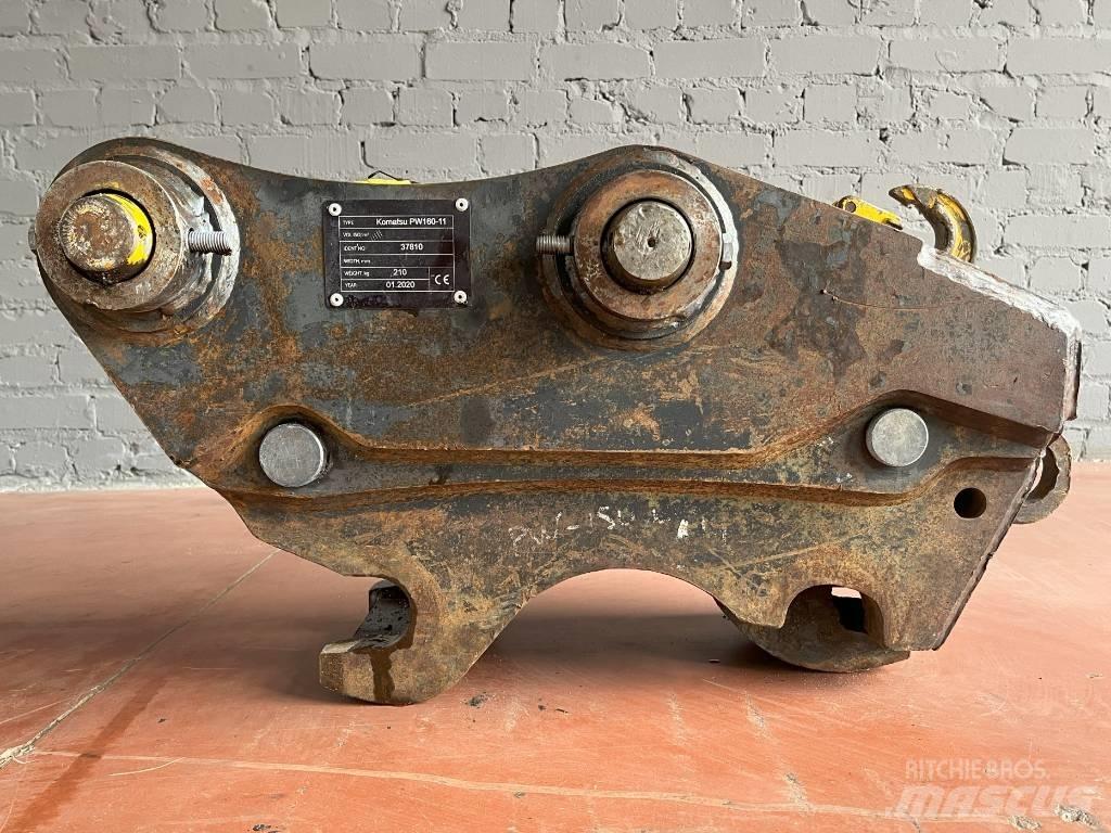 Komatsu PW160-11 Бързи съединители