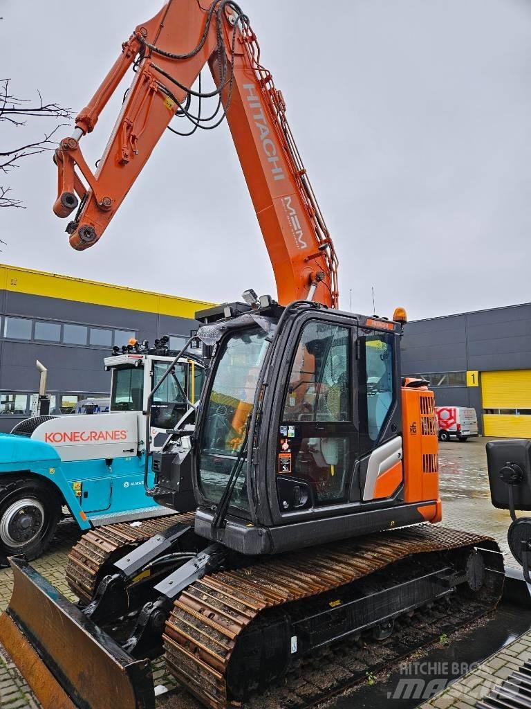 Hitachi ZX 135 US-7 Верижен екскаватор