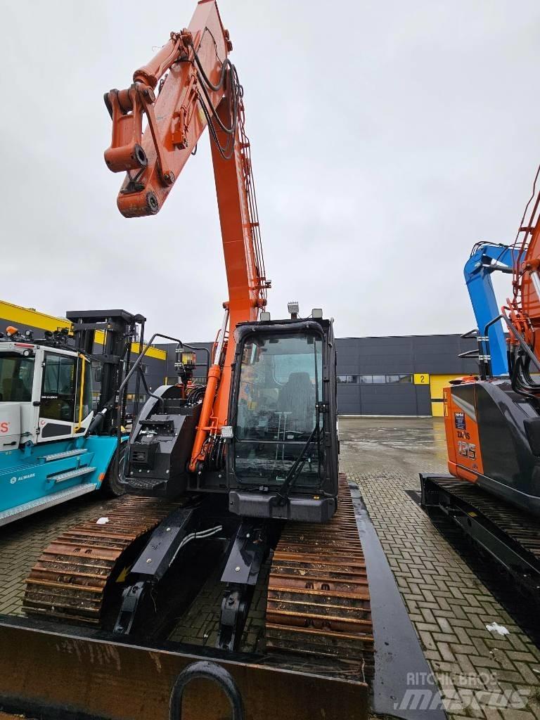 Hitachi ZX 135 US-7 Верижен екскаватор