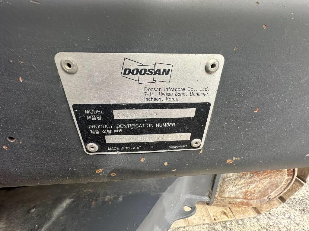Doosan DX 300 LC-5 Верижен екскаватор